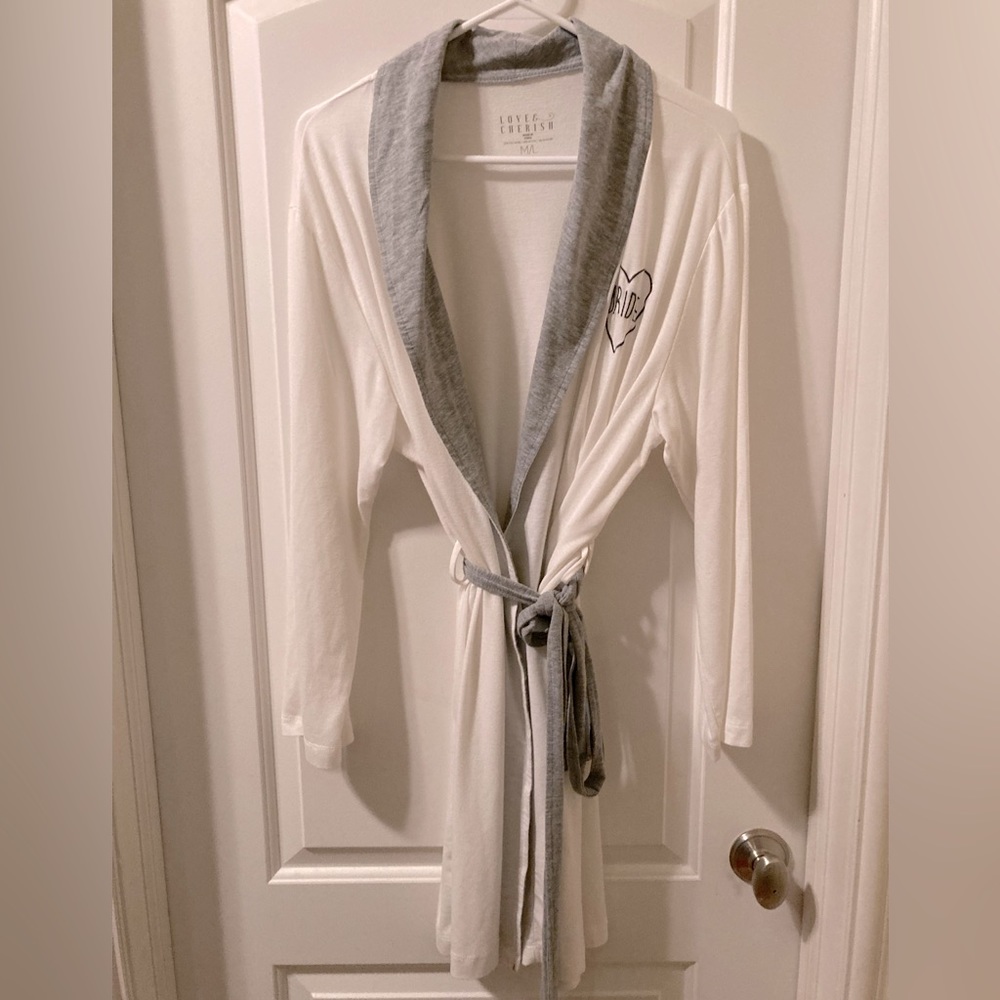 Bride Robe size M/L